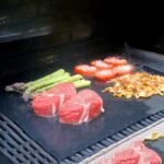 2-Pack: BBQ Reusable Non-Stick Heat-Resistant Grilling Mats - Image 2