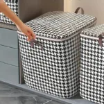 2-Pack: Quilt Storage Bag Organizer Non-woven Dustproof Foldable Wardrobe Space Saving Bag - Image 6