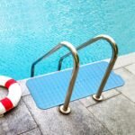 Non Slip Shower Mat Massage Anti-Bacterial with Suction Cups - Image 9