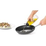 OXO Good Grips Chef's Squeeze Bottle - Image 8