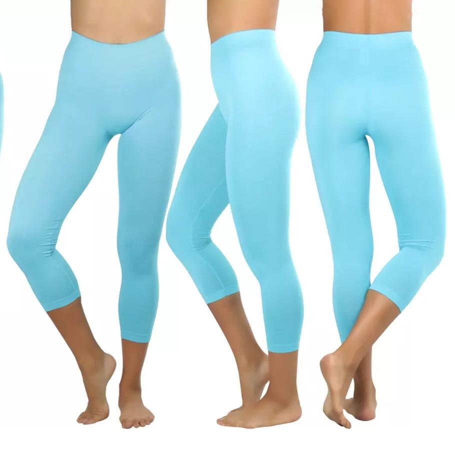 Women's Capri Seamless Lightweight Stretch Leggings - Image 3